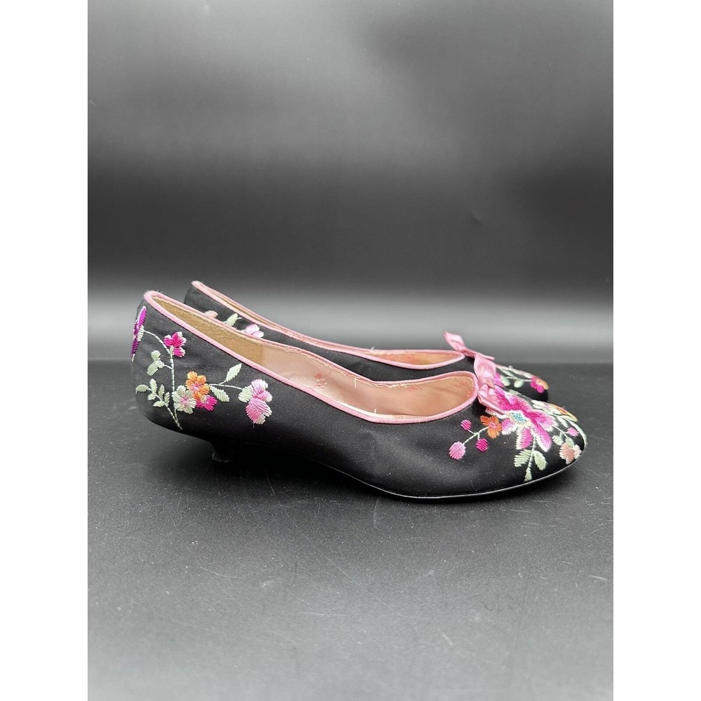 Vintage BEVERLY FELDMAN Floral Shoes Size 6